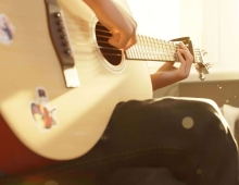 【欧美SLG/汉化/动态】青春之光 MOLODOST [v0.2.2]【PC+安卓/3.11G】